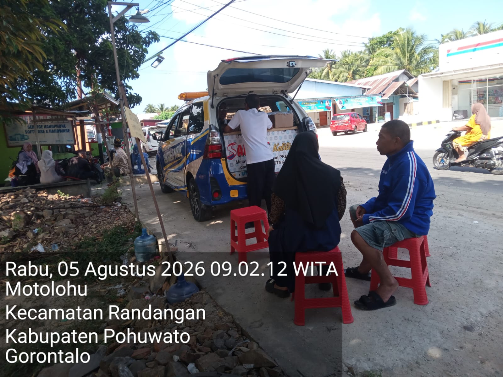 Gerai Samsat Mobile Pohuwato stay di Kecamatan Randangan