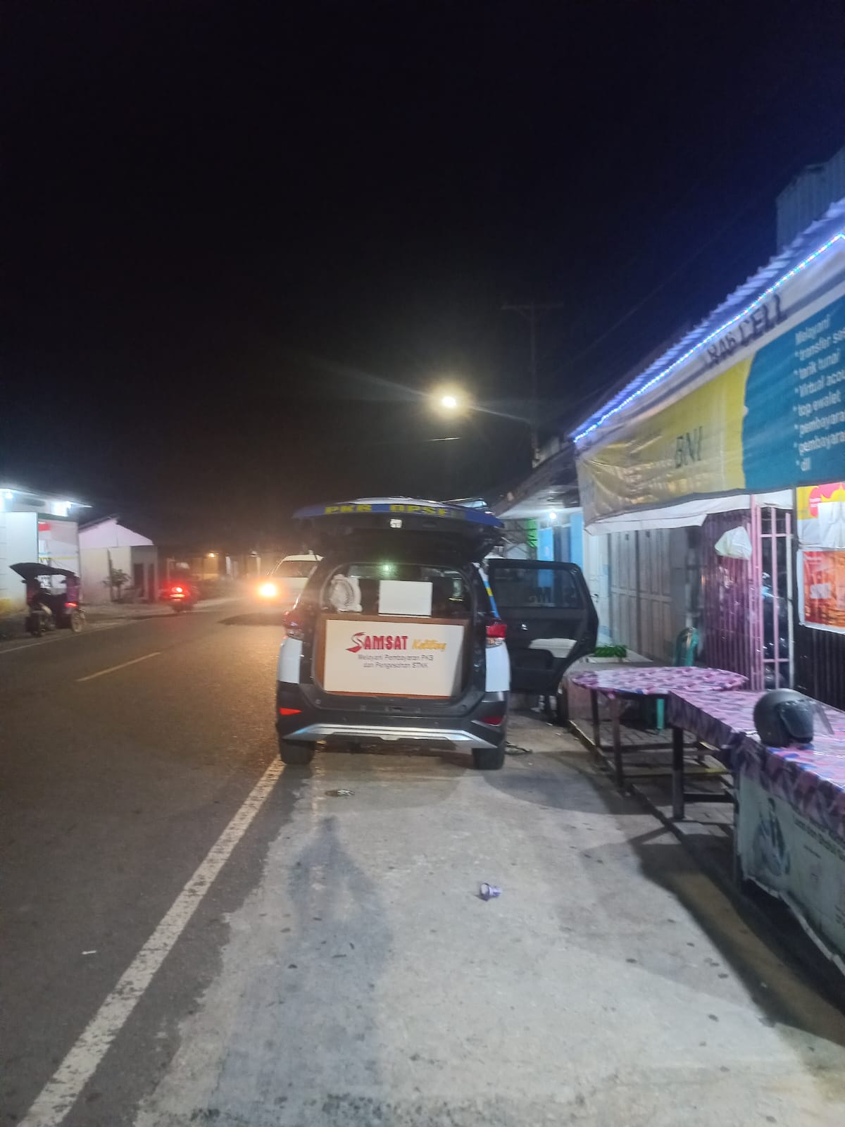 Gerai SAMSAT Mobile Malam Hari Tetap Melayani Wajib Pajak Kendaraan Bermotor