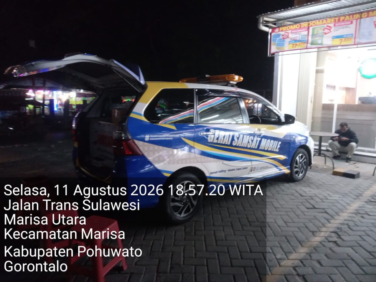 Pelayanan Gerai Samsat Mobile Pohuwato stay lapangan ormas