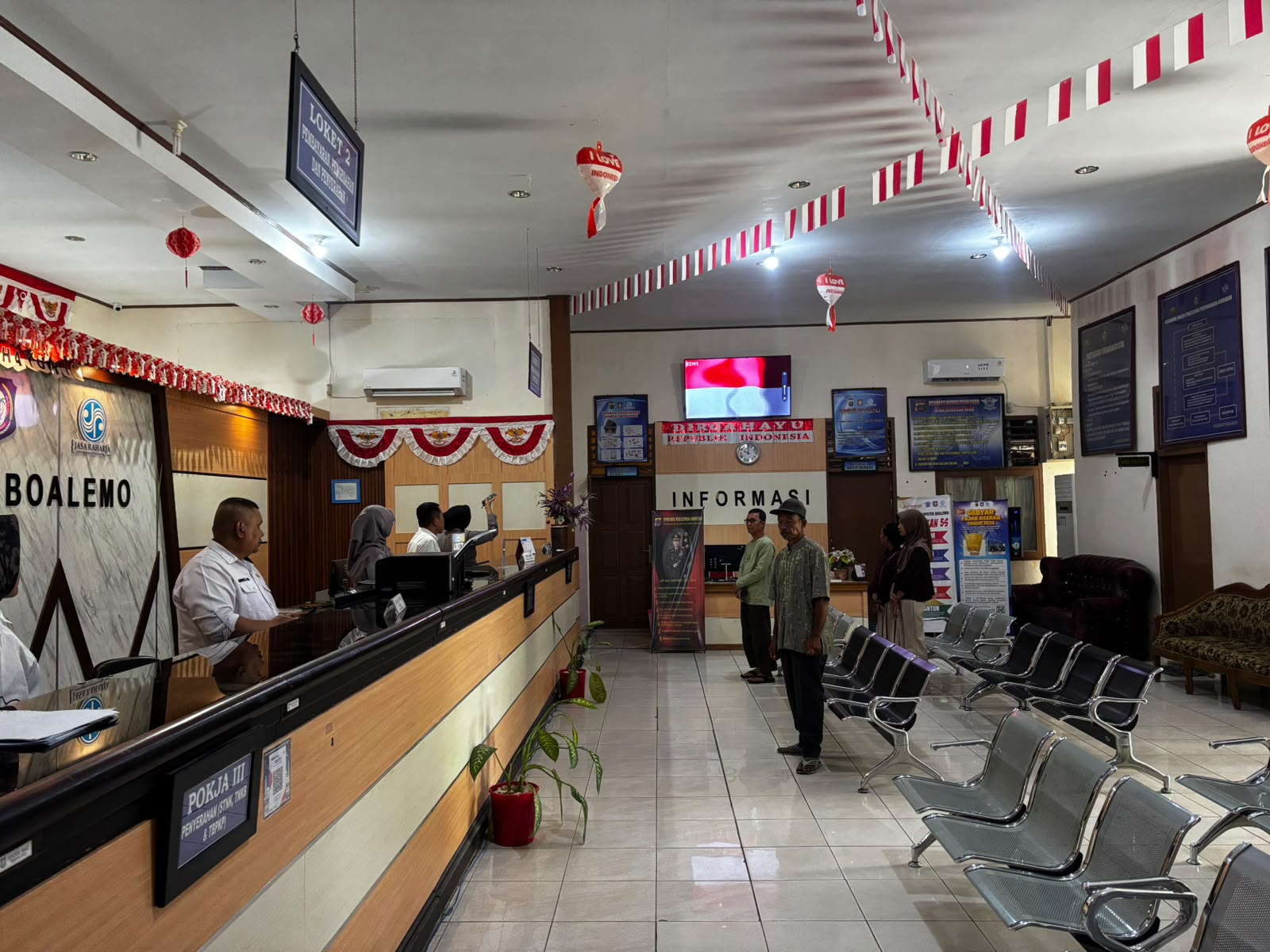 Bangkitkan Jiwa Nasionalisme, Kantor Samsat Boalemo Rutin Gelar Kegiatan Menyanyikan Lagu Indonesia Raya